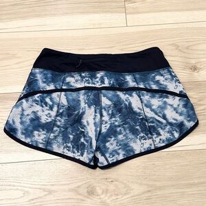Lululemon Women’s Run: Speed Short *4-way Stretch 2.5”